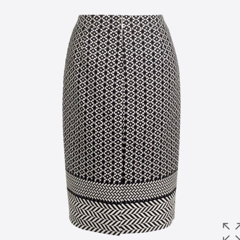 J crew black ivory Chevron pencil skirt